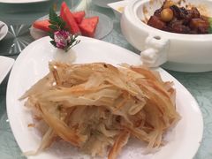 -亢龙太子酒轩(东湖店)