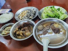 -阿秋牛排(湖心街店)