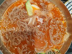 -许哥东北烧烤·铁丳烤串·宫后夹肉(繁花中心店)