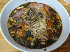 -内江牛肉面回香餐饮(晨辉东路店)
