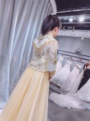 -艾米丽婚纱礼服