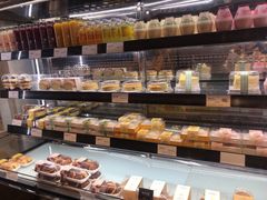 面包甜点陈列柜-罗森尼娜(解放西路店)