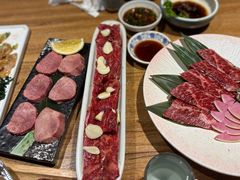 厚切牛舌-炼火烤肉店