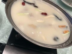 -亢龙太子酒轩(东湖店)