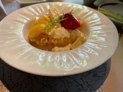 凤梨虾球-穹六人间 people 6(岳阳路店)