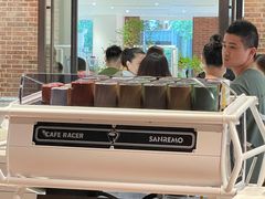 -潮一不贰·法式甜品·生日蛋糕·西式简餐(外滩店)