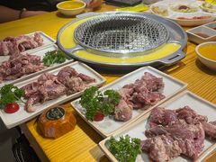 -喜来稀肉(北外滩白玉兰广场店)