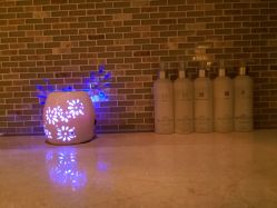 -青岛香格里拉·氣水疗中心