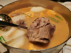 -肥仔文澳门猪骨煲(南京西路店)