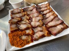 脆皮香猪-邹胖哥好好吃餐馆(荔波美食街店)
