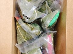 -星巴克(杭州西湖银泰1F店)