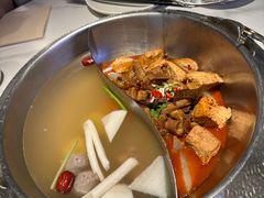 -左庭右院鲜牛肉火锅(环球港店)