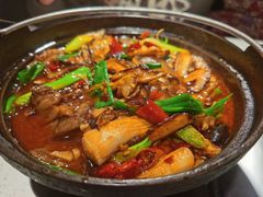 热气腾腾的牛杂锅-刀板香·安徽菜(国购IFC店)