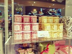 零售区-好利来(光华中心店)