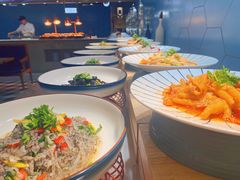 -锤头鲨毛肚海鲜烤肉自助餐厅(国购广场店)