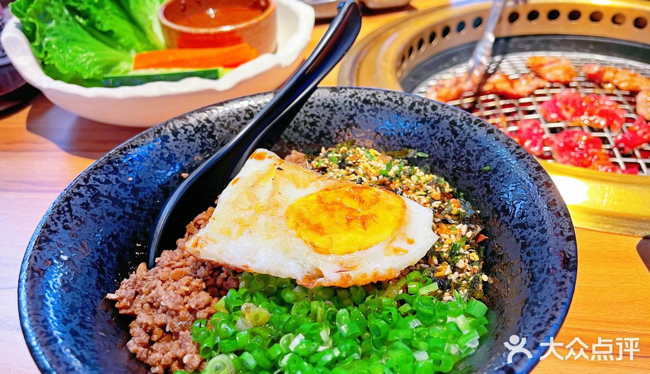 大口吃肉 打卡酒仙桥排行第一的日式烤肉