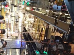 -捞王锅物料理(上海世茂广场店)