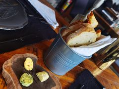 餐前面包-AZUL by FUEL蓝色·法式酒馆(琶醍店)