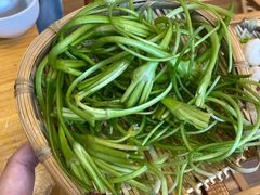 -阿婆情腊排骨火锅·野生菌季(古城旗舰店)