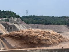 -黄河小浪底水利枢纽风景区