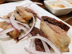 手抓羊排-清真·玛丽亚新疆菜主题餐厅(浙江中路店)