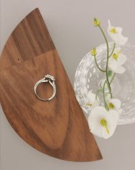 -威德钻石-克拉钻大本营(南京东路店)