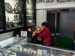 -苗妙钟表眼镜店(徽宁路店)