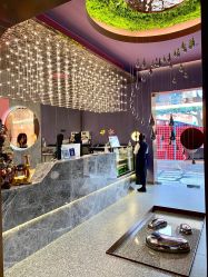 -花隐·美芙炫海菲秀皮肤管理中心