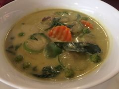 -Dang restaurant (patong phuket)