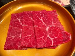 -牛YO寿喜烧·铁板烧和牛火锅自助(市府恒隆店)