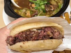 -闫家驴肉老店(华电一校店)