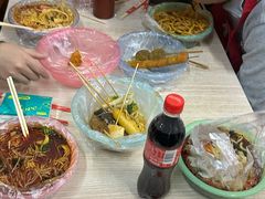 -老邮差酸辣粉麻辣烫(步行街店)