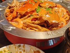 -胖哥俩肉蟹煲(华贸店)