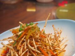 -川流不息·地道川菜·小龙虾(松东路店)