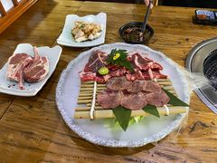 -鹤一烤肉自助餐厅(中关村店)