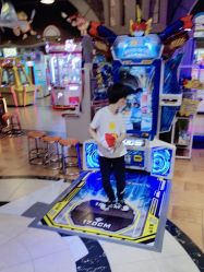 -卡通尼乐园(上海安亭店)
