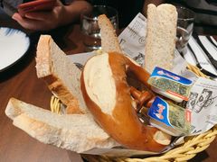 -Ambra Haus琥珀屋精酿餐厅(宝山店)