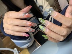 -UGIRL有个美甲