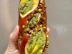 Dubai巧克力开心果碱水结-B&C黄油与面包·THE GARDEN BAKERY概念店(世纪汇店)