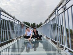 -玻璃桥景区石牛寨