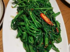 蒜蓉炒空心菜-渔太泰漓江小馆·广西融合菜(西街店)
