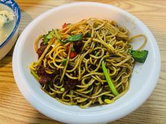 香肠炒粉-小毛绝杀炒粉