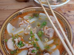 -眼镜肥肠店(振兴街店)