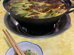 芋儿鸡-石灰市毛记烧鸡公(解放碑店)