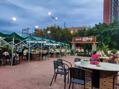 -墨脱石锅椰子鸡•香草鸭•东山羊(大东海店)