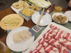 -楼外楼大刀肉传统火锅(西安大路店)