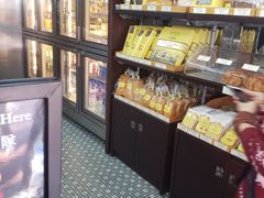 面包甜点陈列柜-安德鲁饼店(总店)