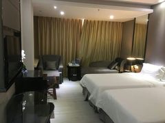 -梅州万达广场华美达酒店