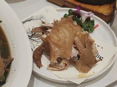-梅利汴京烤鸭•开封豫菜地标店(东大街店)