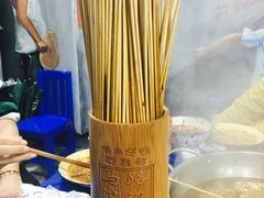 -马路边边·成都串串(翠柏路店)